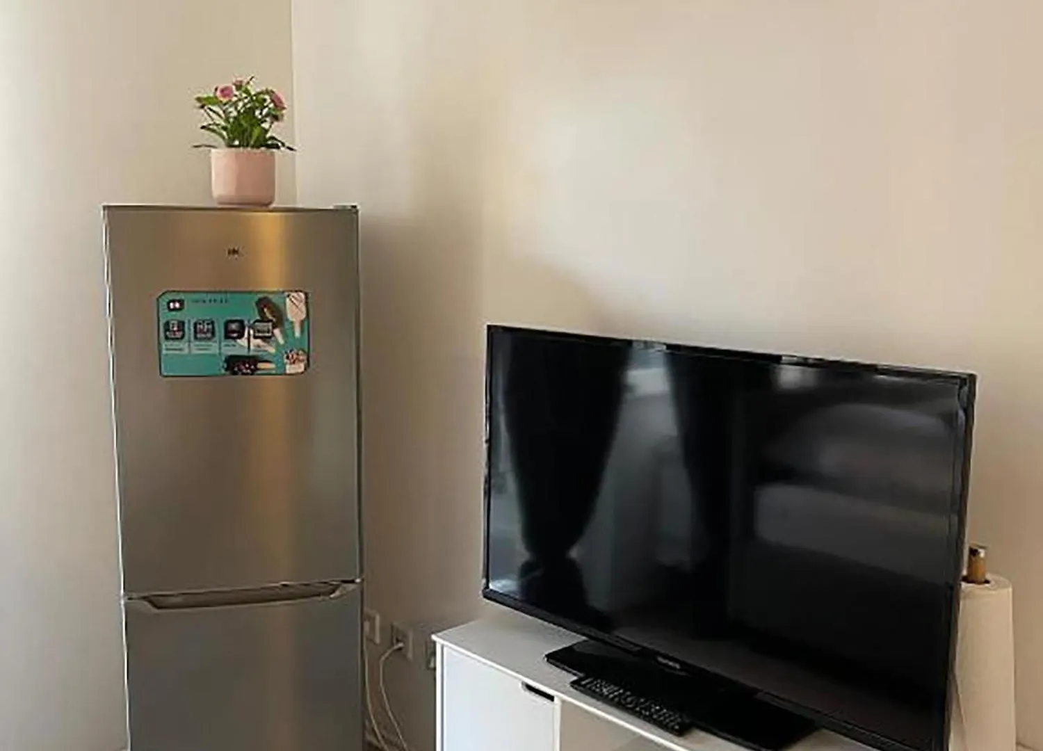 Central Studio Aparment In Popular Neighborhood ケルン 0*,  ドイツ
